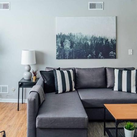 1Br Stylish Apartment, Perfect For Getaway - Oakdale 201 Chicago Exterior photo